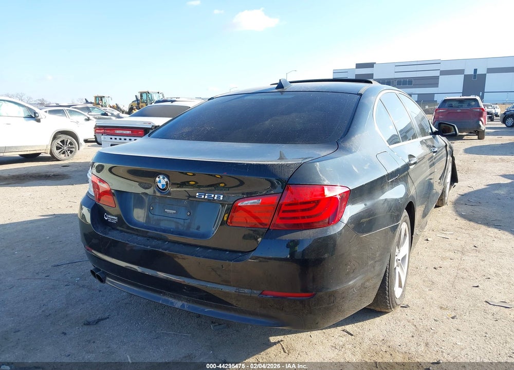 2011 BMW 528I VIN: WBAFR1C52BDJ97680