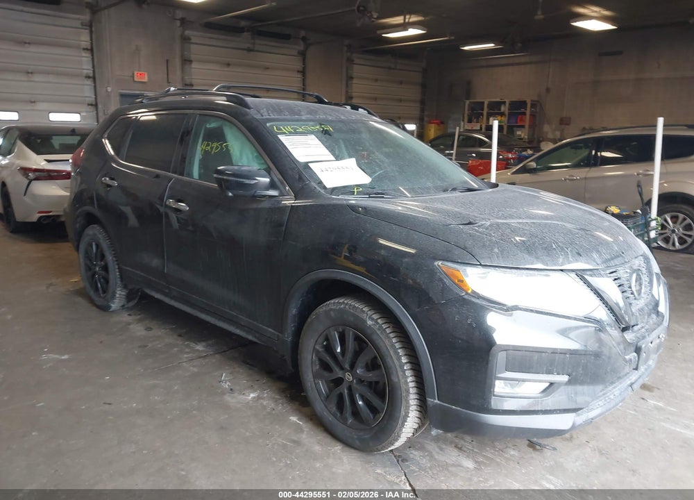 2018 NISSAN ROGUE SV VIN: 5N1AT2MV6JC775363