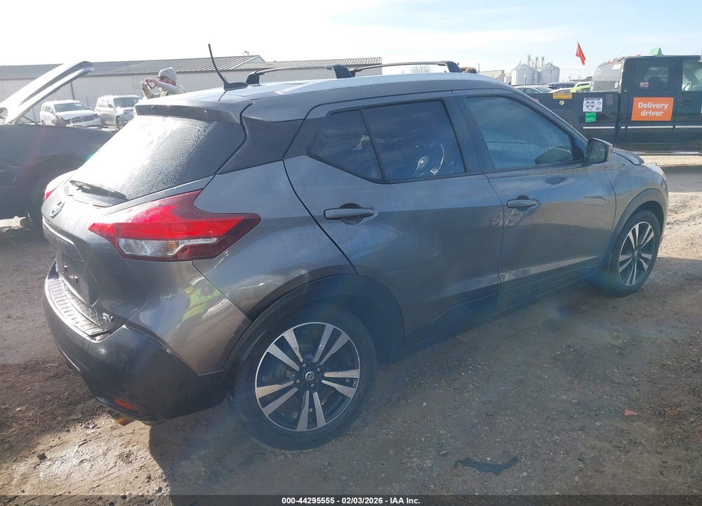 2019 NISSAN KICKS SV VIN: 3N1CP5CUXKL498446