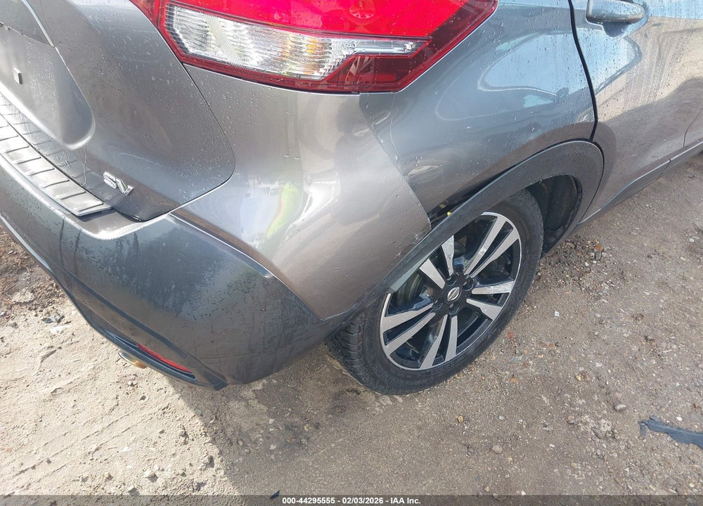 2019 NISSAN KICKS SV VIN: 3N1CP5CUXKL498446