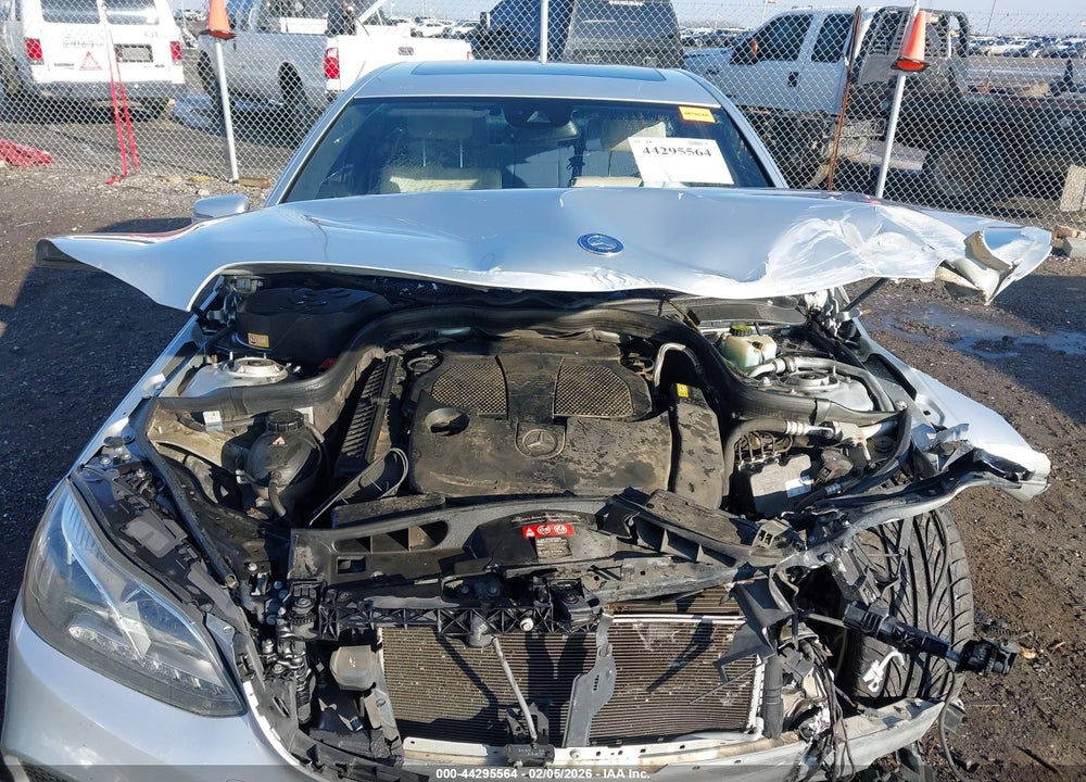 2016 MERCEDES-BENZ E 350 VIN: WDDHF5KB5GB269208