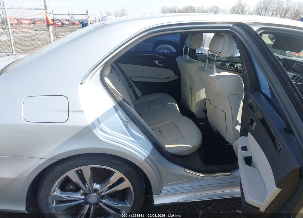 2016 MERCEDES-BENZ E 350 VIN: WDDHF5KB5GB269208