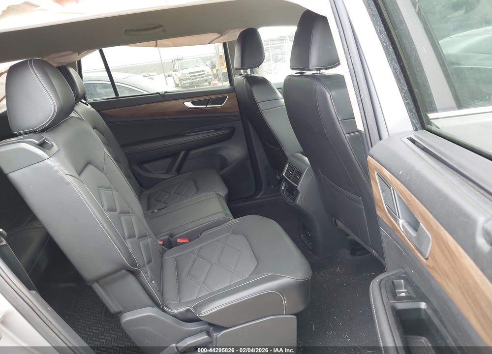 2024 VOLKSWAGEN ATLAS 2.0T SE W/TECHNOLOGY VIN: 1V2WR2CA0RC604612