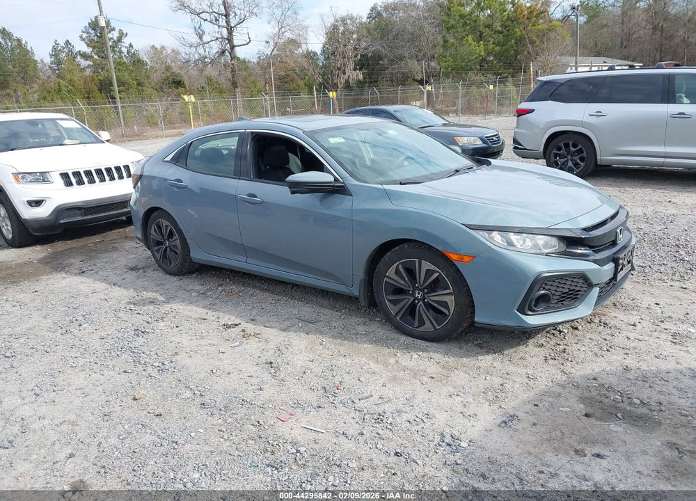 2018 HONDA CIVIC EX VIN: SHHFK7H58JU218203