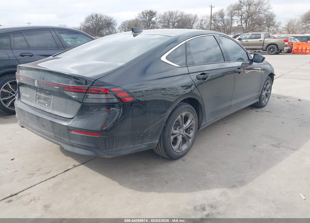 2024 HONDA ACCORD EX VIN: 1HGCY1F33RA040997