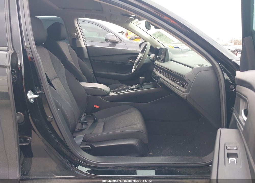 2024 HONDA ACCORD EX VIN: 1HGCY1F33RA040997