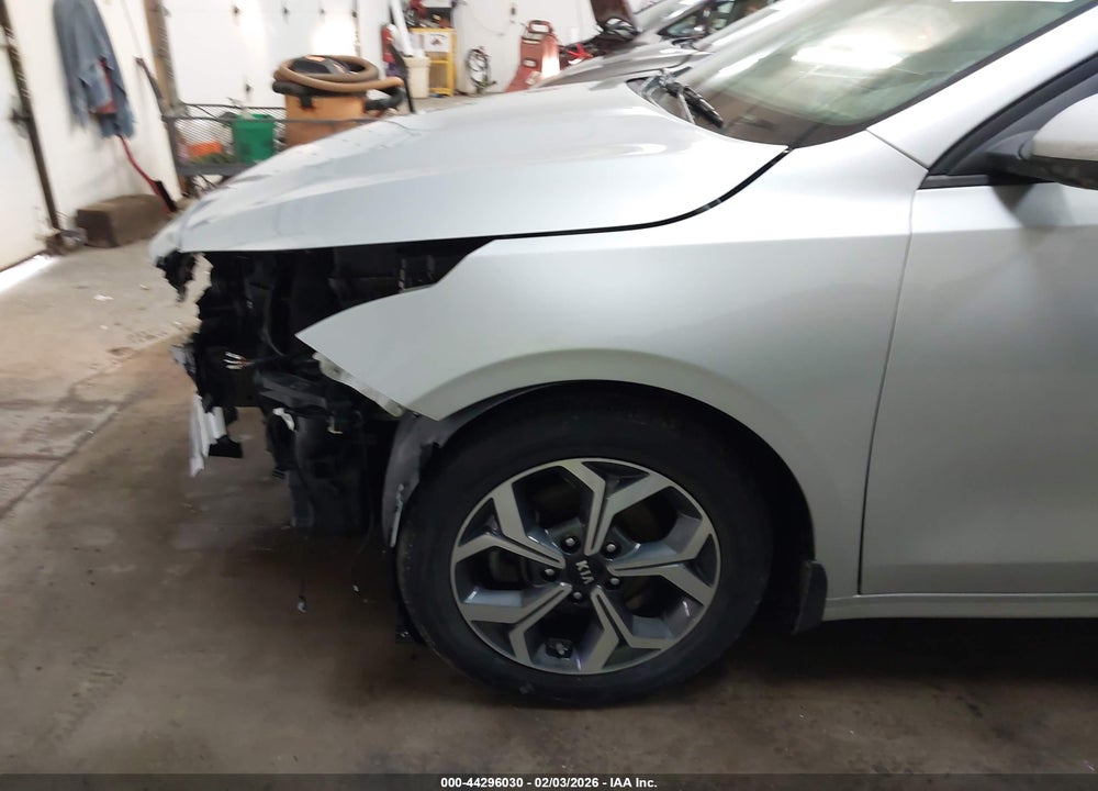 2020 KIA FORTE LXS VIN: 3KPF24AD8LE242799