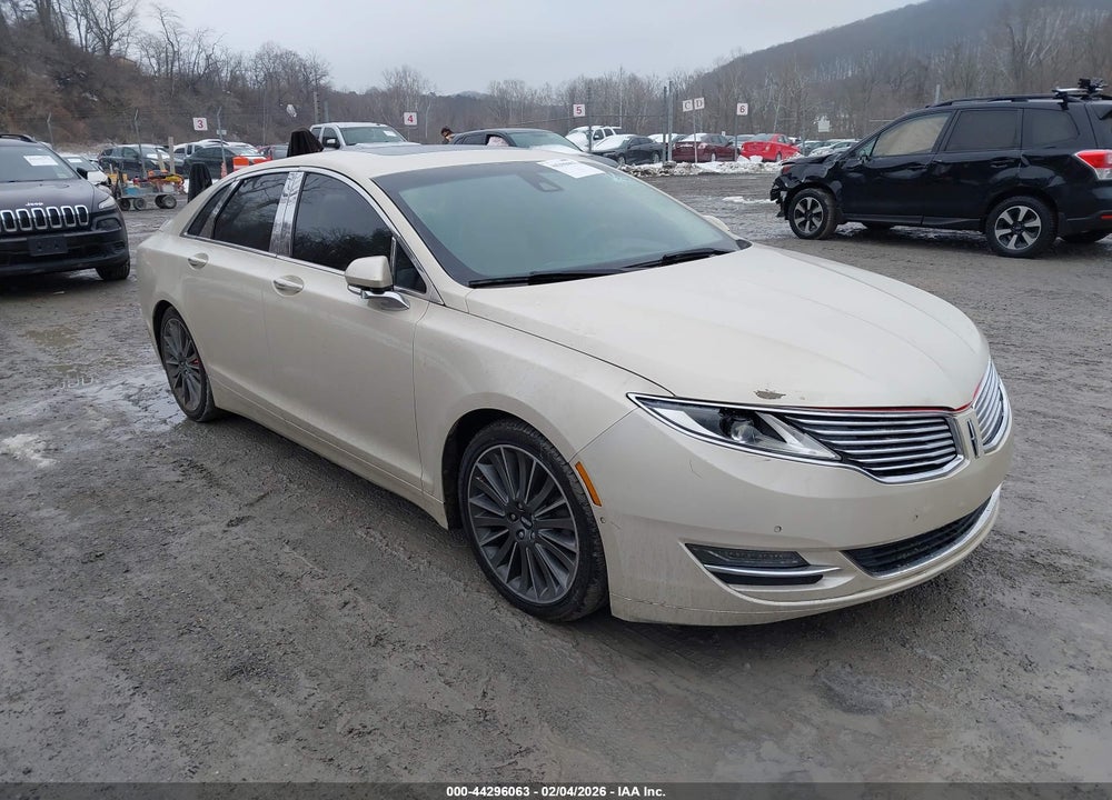 2014 LINCOLN MKZ HYBRID VIN: 3LN6L2LU7ER815942