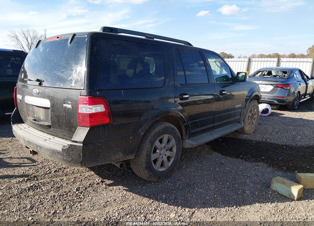 2008 FORD EXPEDITION XLT VIN: 1FMFU15508LA27407