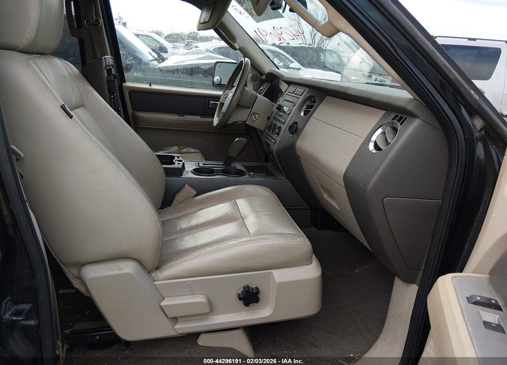 2008 FORD EXPEDITION XLT VIN: 1FMFU15508LA27407