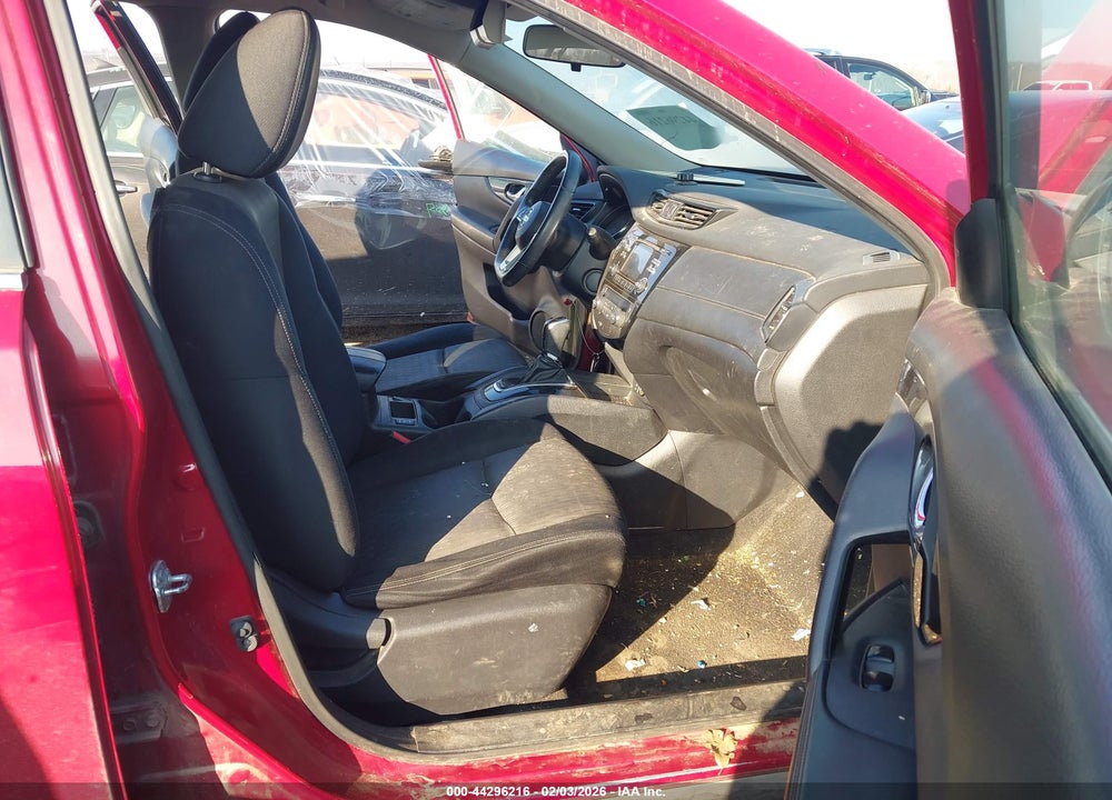 2017 NISSAN ROGUE SV VIN: JN8AT2MTXHW132384
