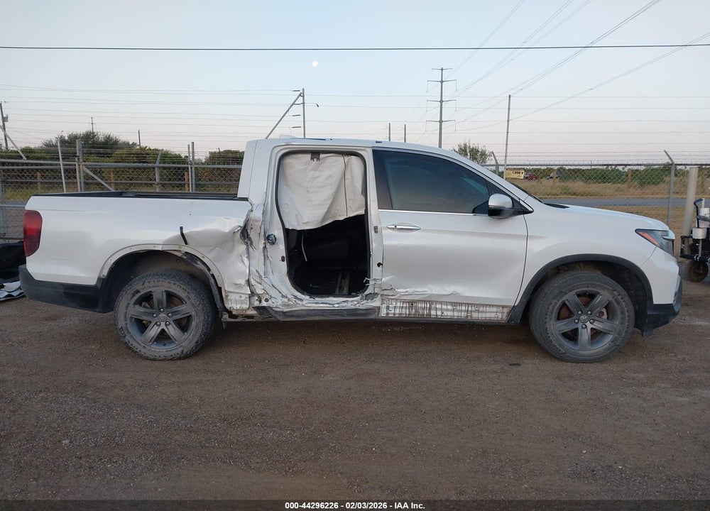 2022 HONDA RIDGELINE RTL-E VIN: 5FPYK3F74NB023851