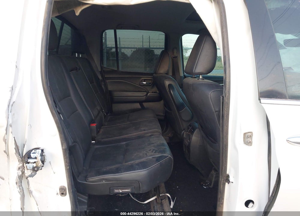 2022 HONDA RIDGELINE RTL-E VIN: 5FPYK3F74NB023851
