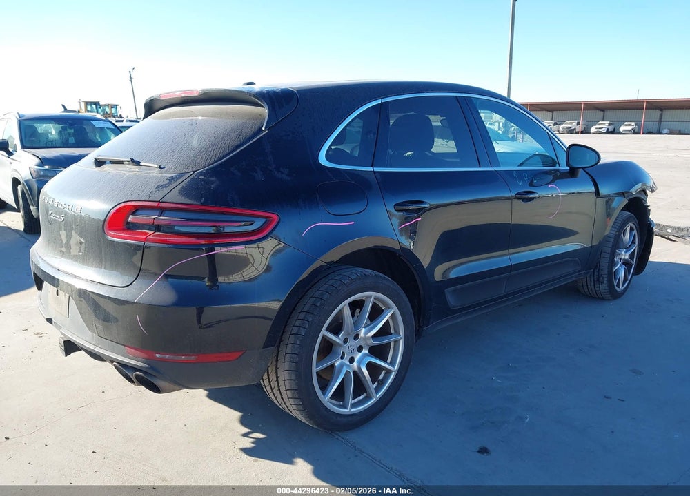 2016 PORSCHE MACAN S VIN: WP1AB2A51GLB54065