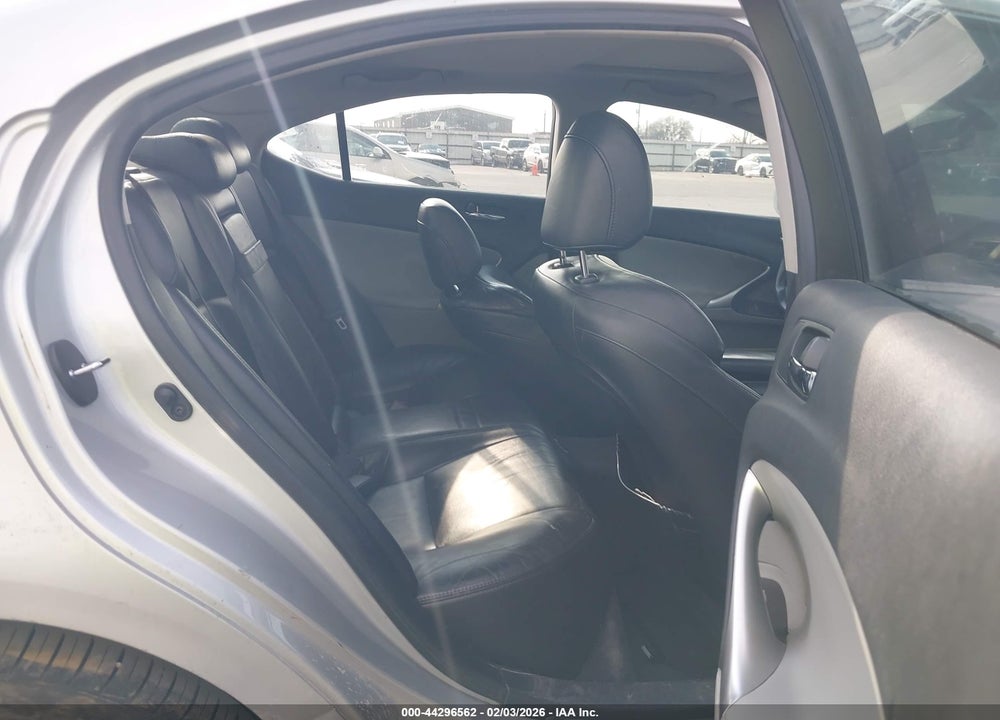 2008 LEXUS IS 250 VIN: JTHBK262185076427