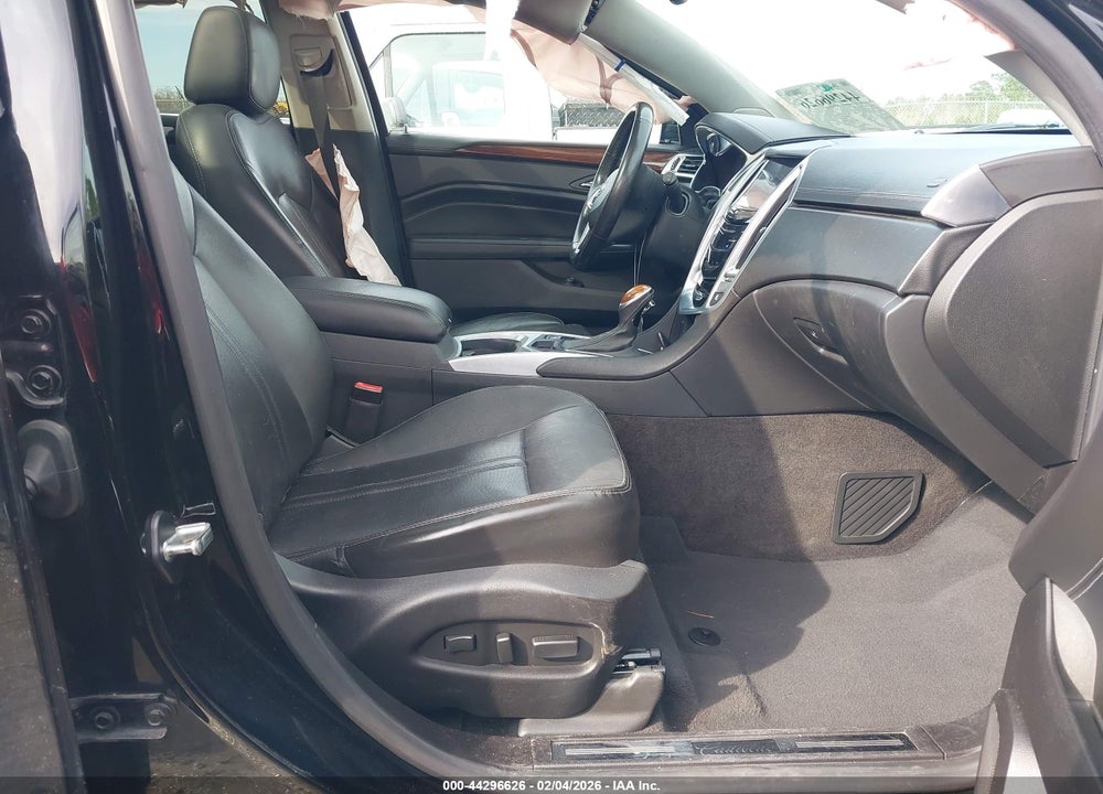2016 CADILLAC SRX LUXURY COLLECTION VIN: 3GYFNBE32GS581928