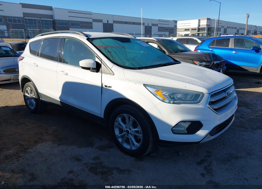 2017 FORD ESCAPE SE VIN: 1FMCU0GD2HUC52018
