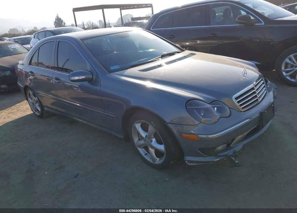 2005 MERCEDES-BENZ C 230 KOMPRESSOR SPORT VIN: WDBRF40JX5F643190