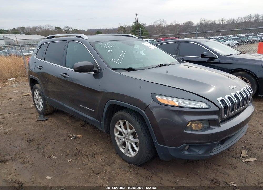 2015 JEEP CHEROKEE LATITUDE VIN: 1C4PJLCS6FW670667