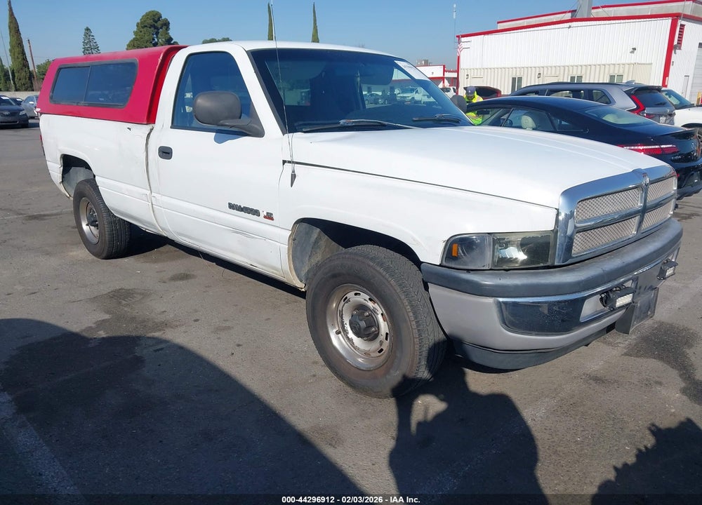 2001 DODGE RAM 1500 ST/WS VIN: 1B7HC16X81S745136