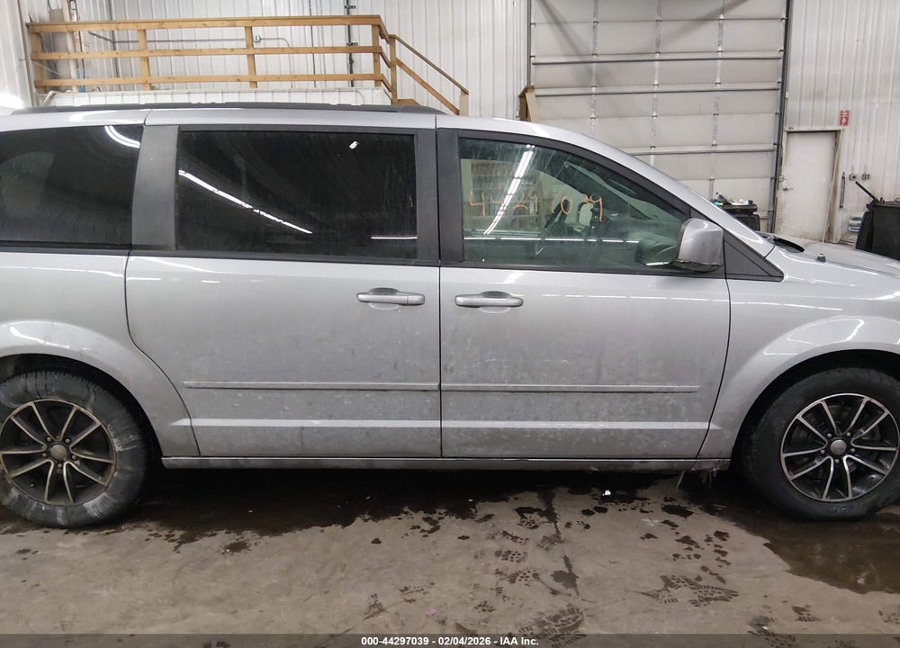 2017 DODGE GRAND CARAVAN GT VIN: 2C4RDGEG3HR862219