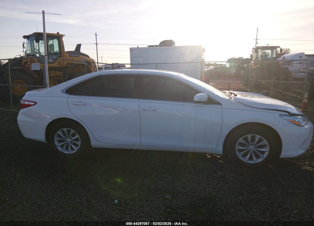 2016 TOYOTA CAMRY LE VIN: 4T1BF1FK2GU570313