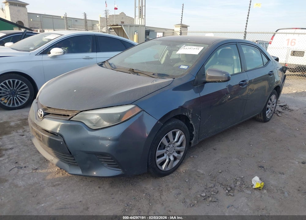 2015 TOYOTA COROLLA LE VIN: 5YFBURHE0FP247874