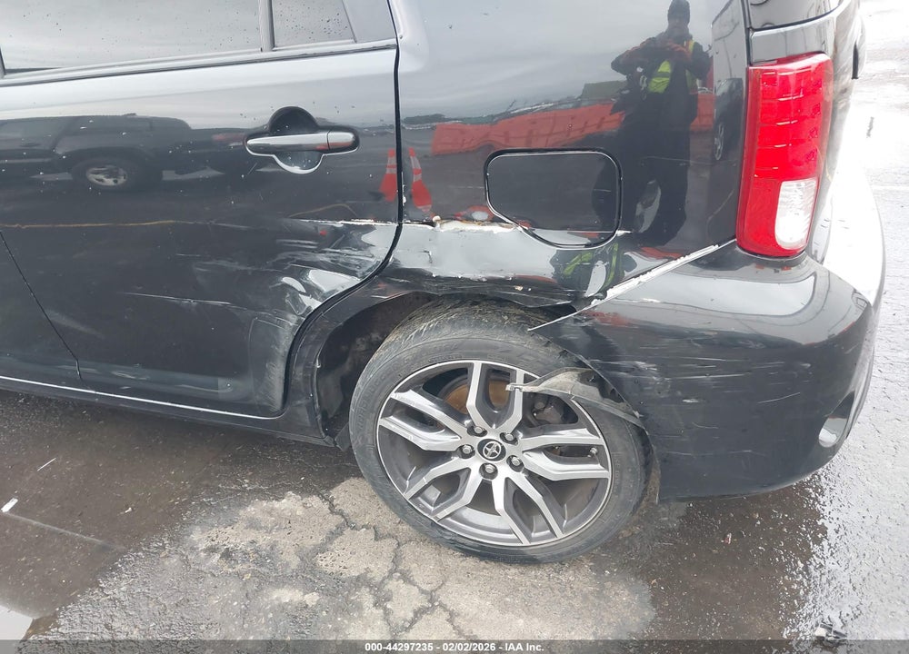 2014 SCION XB VIN: JTLZE4FE3EJ057950