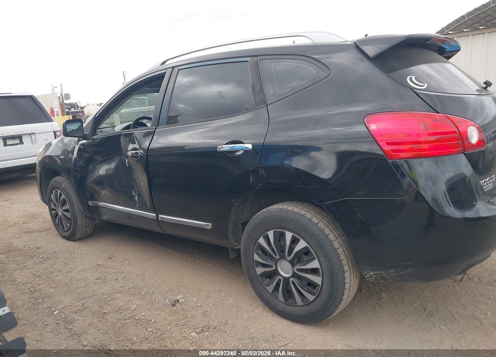 2015 NISSAN ROGUE SELECT S VIN: JN8AS5MT6FW669013