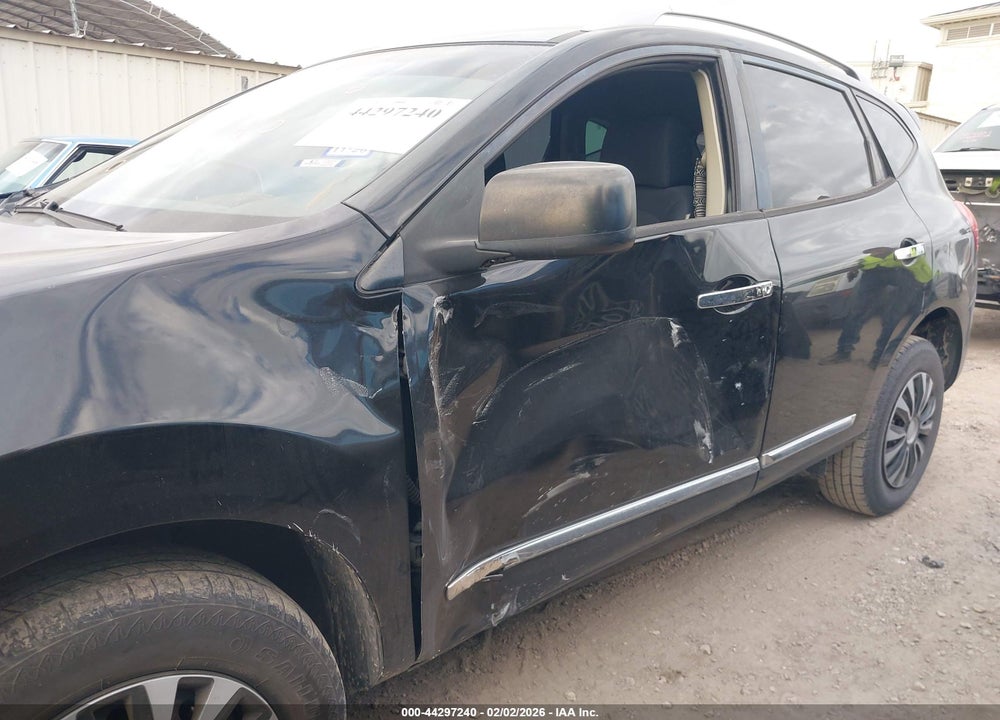 2015 NISSAN ROGUE SELECT S VIN: JN8AS5MT6FW669013