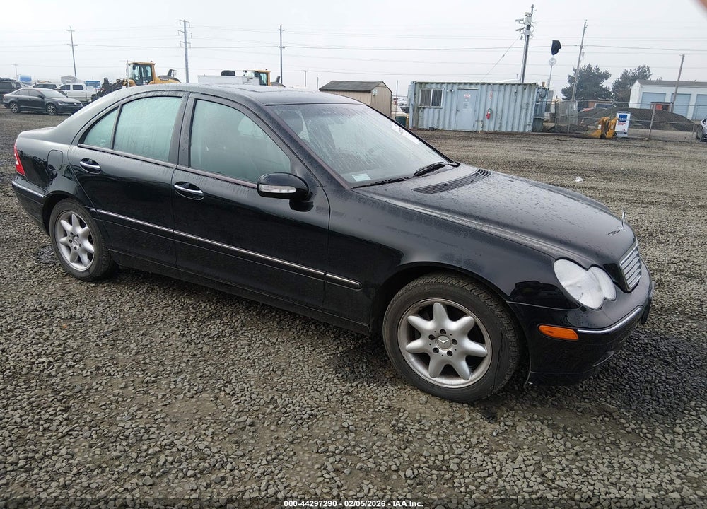 2001 MERCEDES-BENZ C 240 VIN: WDBRF61JX1F074569