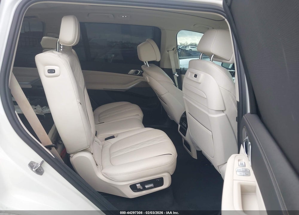 2020 BMW X7 XDRIVE50I VIN: 5UXCX4C09L9B25687