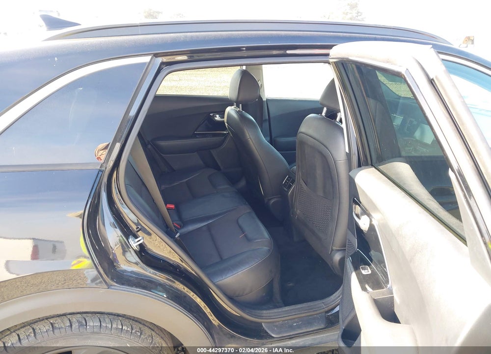 2017 KIA NIRO EX VIN: KNDCC3LC8H5092419