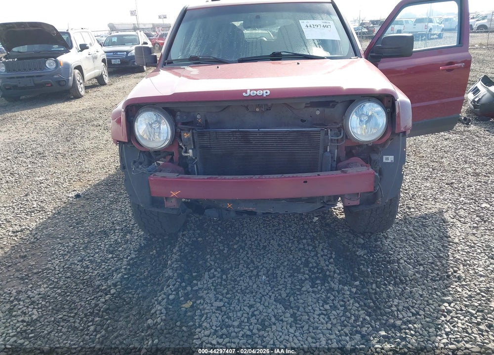 2016 JEEP PATRIOT LATITUDE VIN: 1C4NJRFB4GD646189