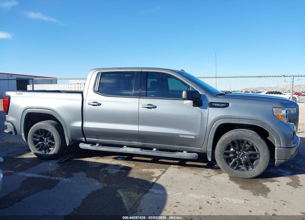 2021 GMC SIERRA 1500 4WD  SHORT BOX ELEVATION VIN: 3GTU9CEDXMG456271