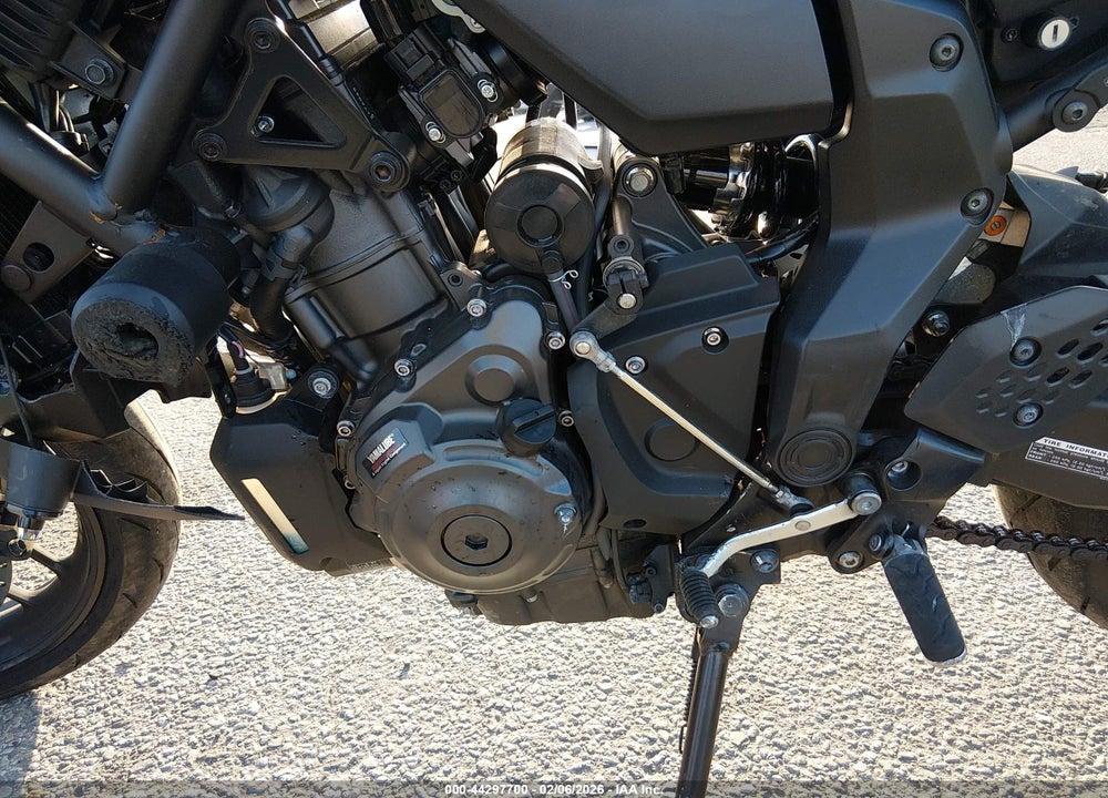 2025 YAMAHA MTN690 C VIN: JYARM48Y7SA000311