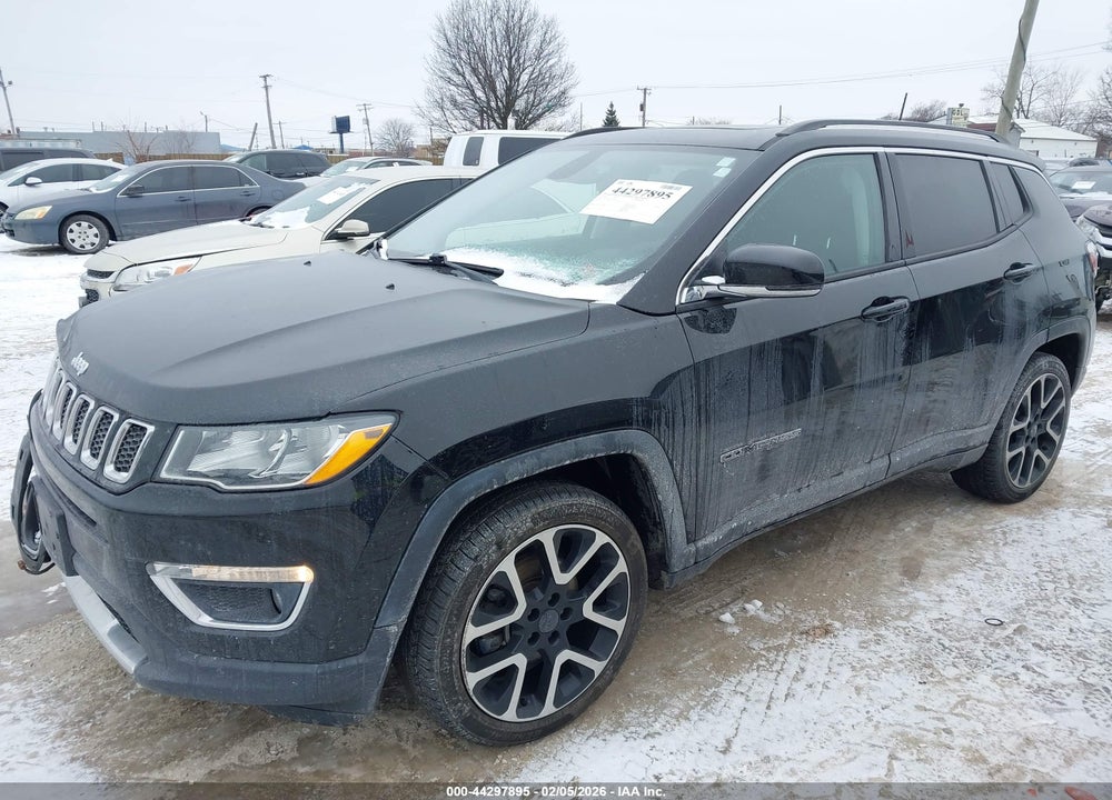 2018 JEEP COMPASS LIMITED FWD VIN: 3C4NJCCB5JT208333