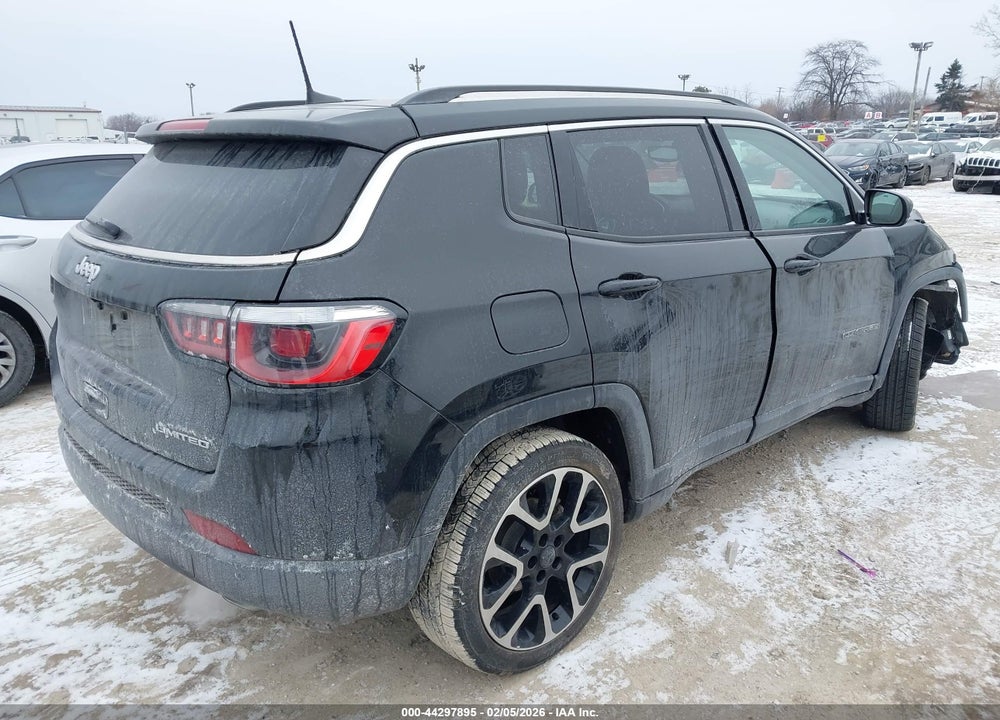 2018 JEEP COMPASS LIMITED FWD VIN: 3C4NJCCB5JT208333