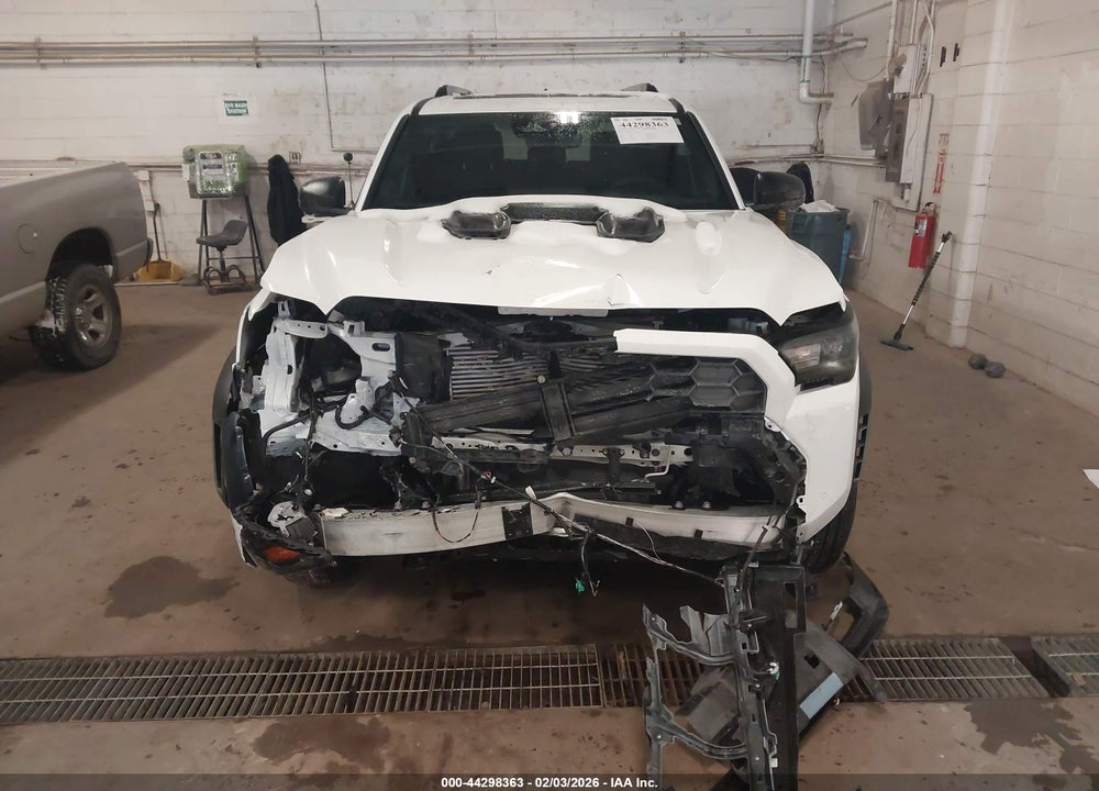 2025 TOYOTA 4RUNNER HYBRID TRD OFF ROAD PREMIUM VIN: JTEVB5BR7S5011555