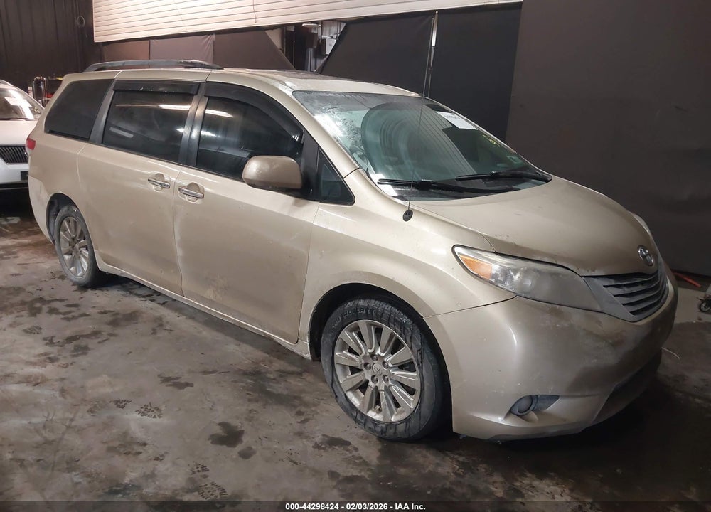 2014 TOYOTA SIENNA XLE 7 PASSENGER VIN: 5TDDK3DC3ES074390