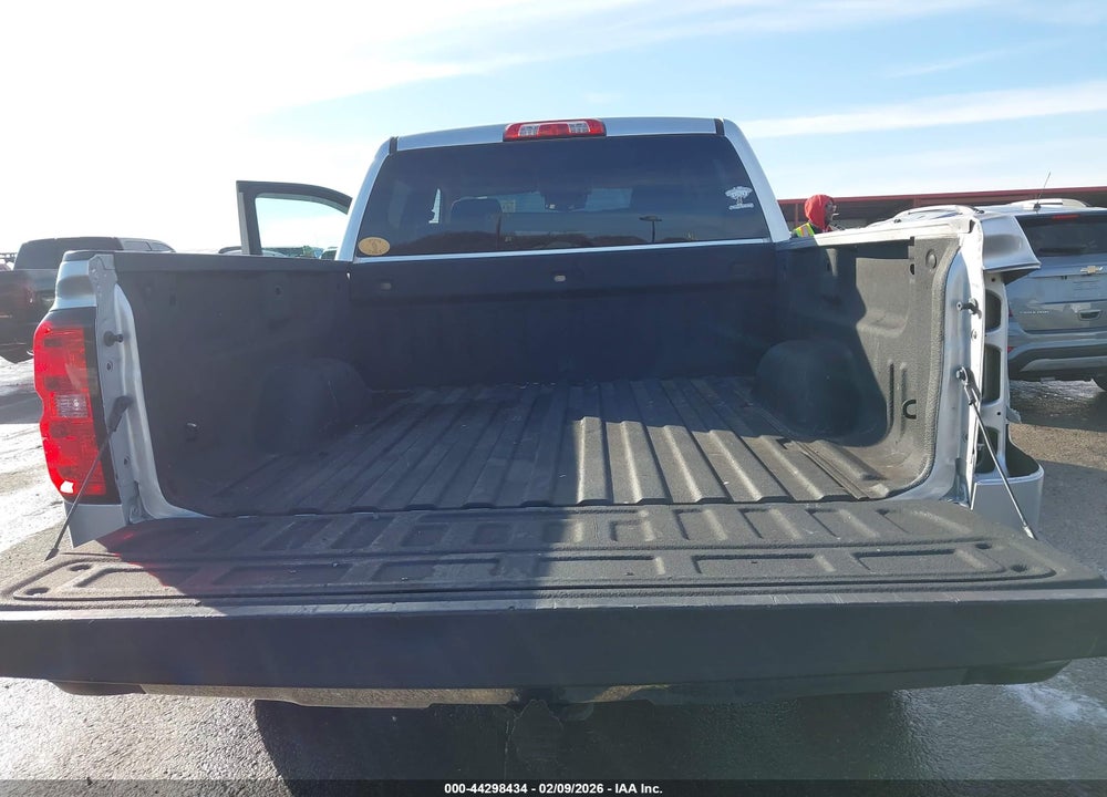 2018 CHEVROLET SILVERADO 1500 1LT VIN: 3GCUKREC7JG645440