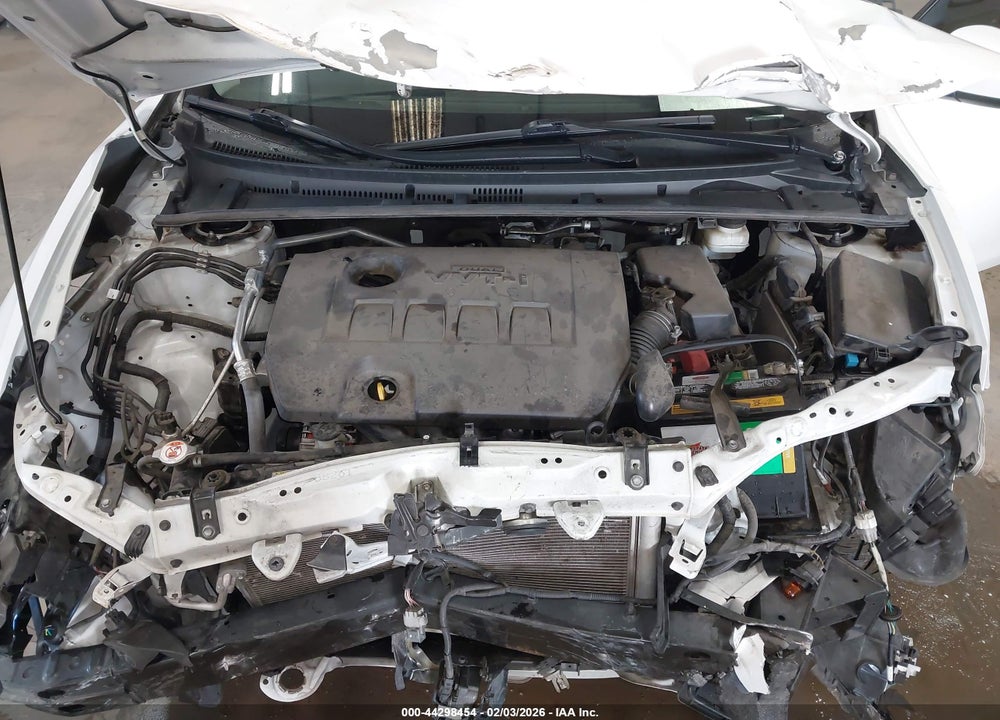 2019 TOYOTA COROLLA LE VIN: 2T1BURHE8KC210064