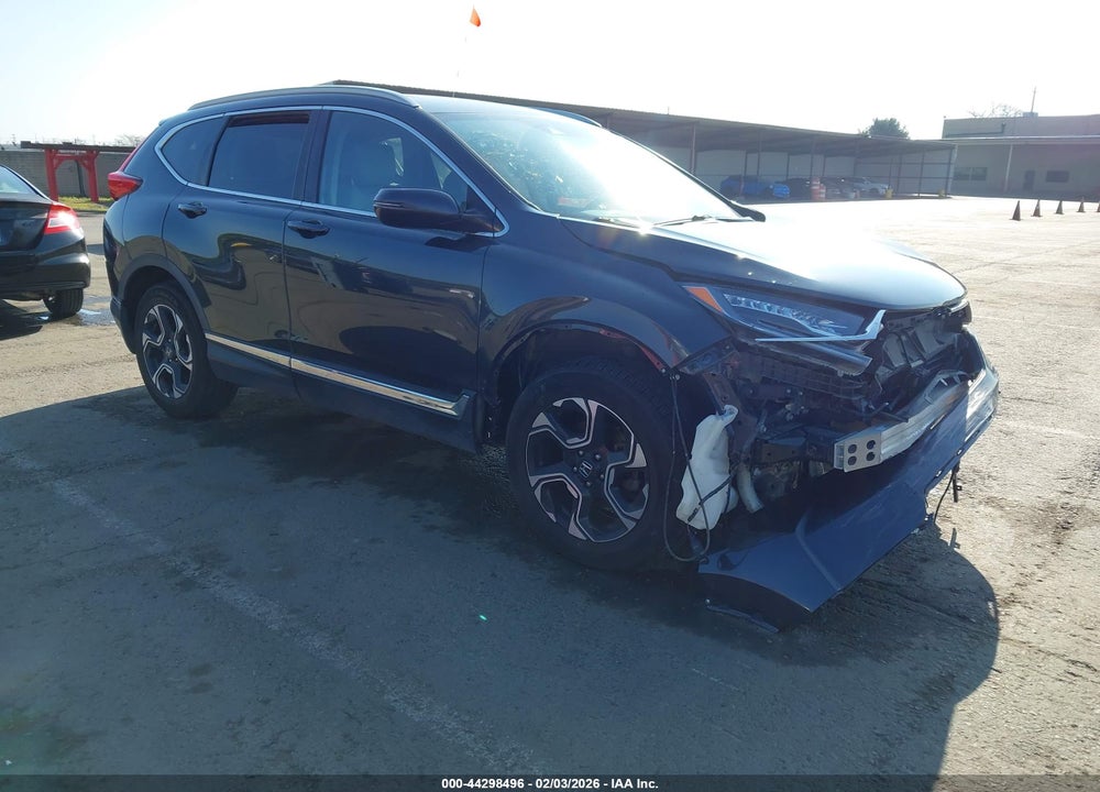 2018 HONDA CR-V TOURING VIN: 7FARW2H98JE012652
