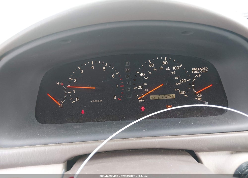 2001 LEXUS ES 300 VIN: JT8BF28GX15105068