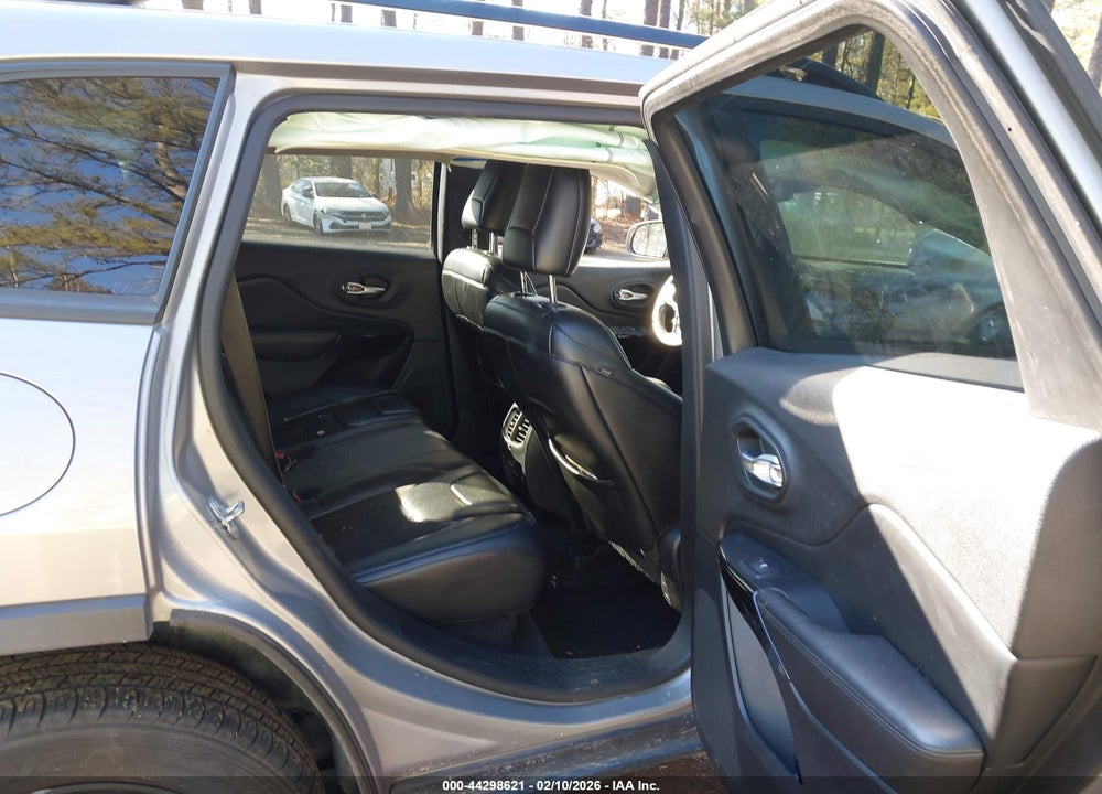 2019 JEEP CHEROKEE ALTITUDE 4X4 VIN: 1C4PJMLX2KD454029