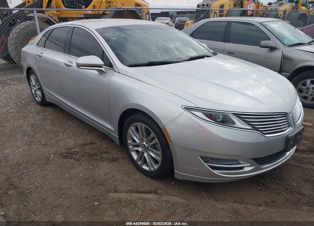 2015 LINCOLN MKZ HYBRID VIN: 3LN6L2LUXFR607913