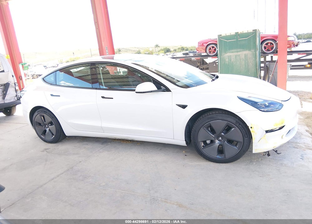 2021 TESLA MODEL 3 STANDARD RANGE PLUS REAR-WHEEL DRIVE VIN: 5YJ3E1EA2MF096825