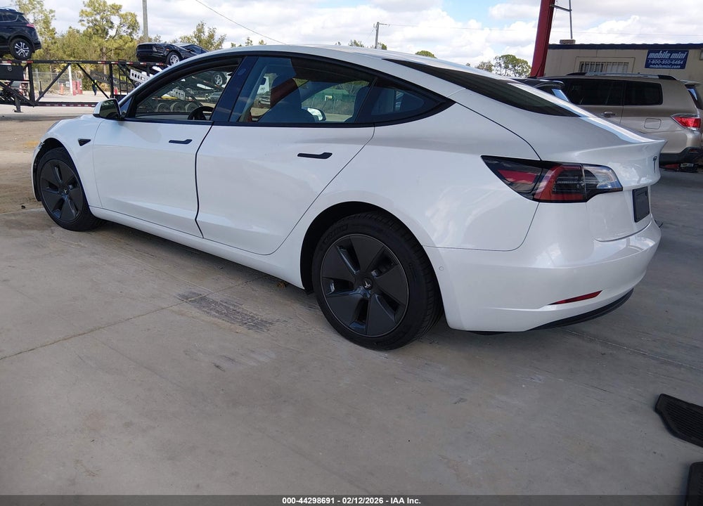 2021 TESLA MODEL 3 STANDARD RANGE PLUS REAR-WHEEL DRIVE VIN: 5YJ3E1EA2MF096825
