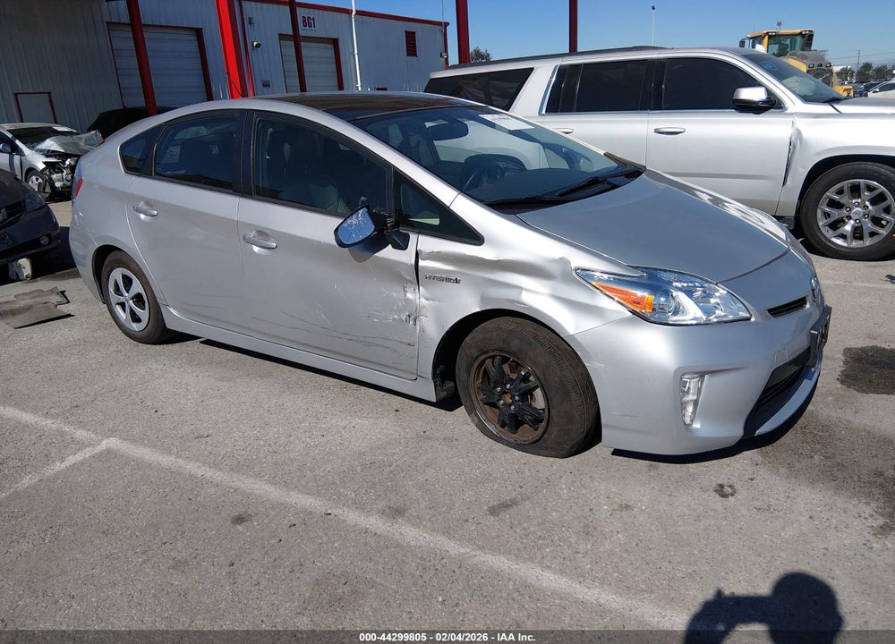 2015 TOYOTA PRIUS FOUR VIN: JTDKN3DU3F1915985