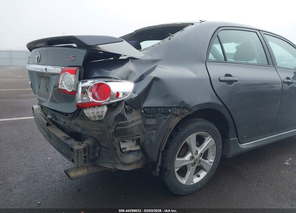 2011 TOYOTA COROLLA S VIN: 2T1BU4EEXBC645840
